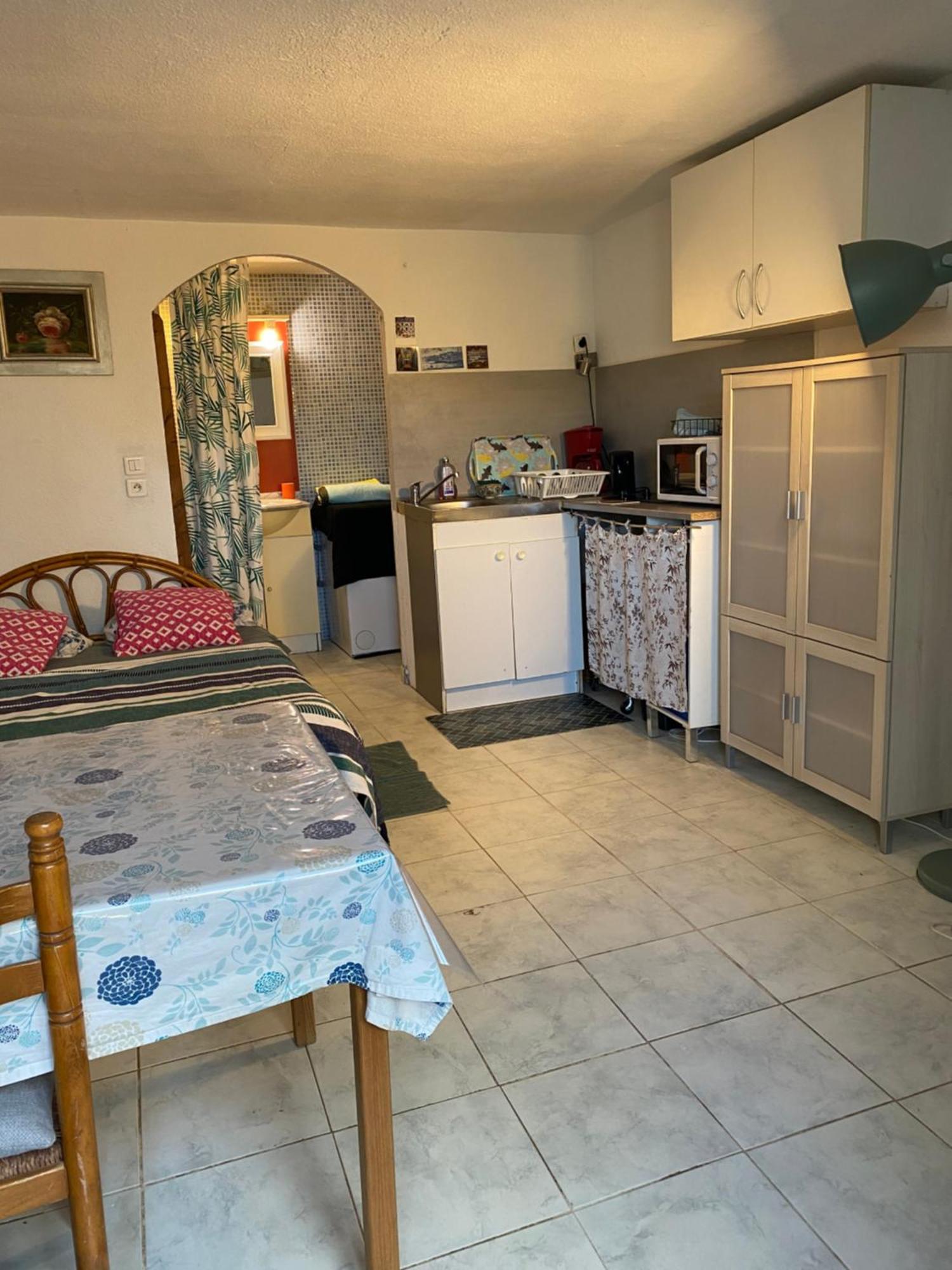 Studio Au Calme A La Campagne 10Mn Centre Ville Безие Екстериор снимка